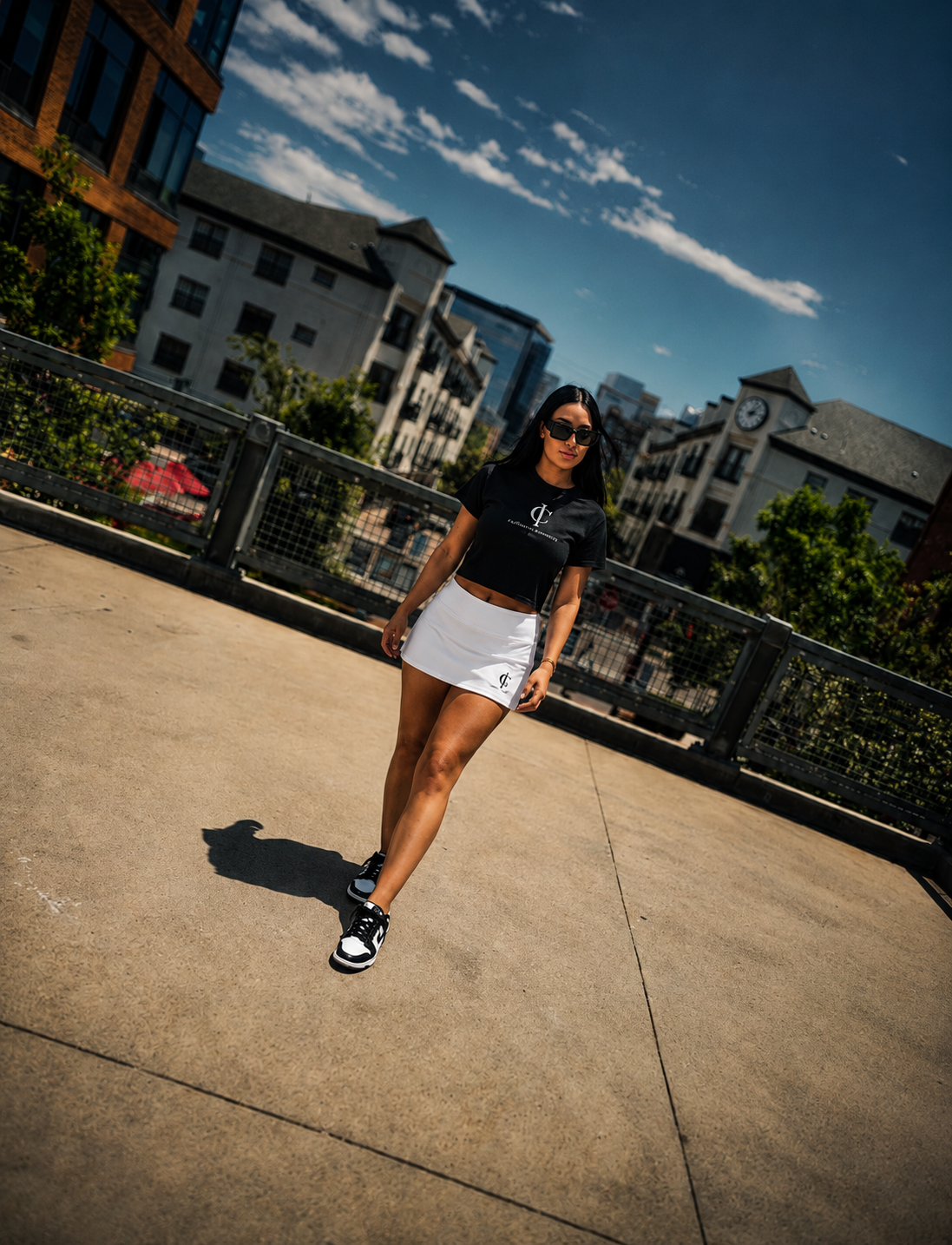 ESSENCE Women's Crop Tee