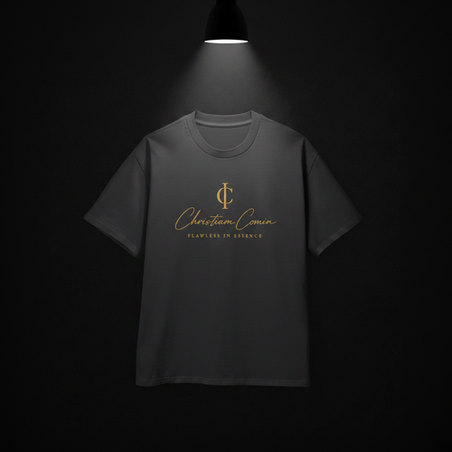 Oversized Tee Spotlight